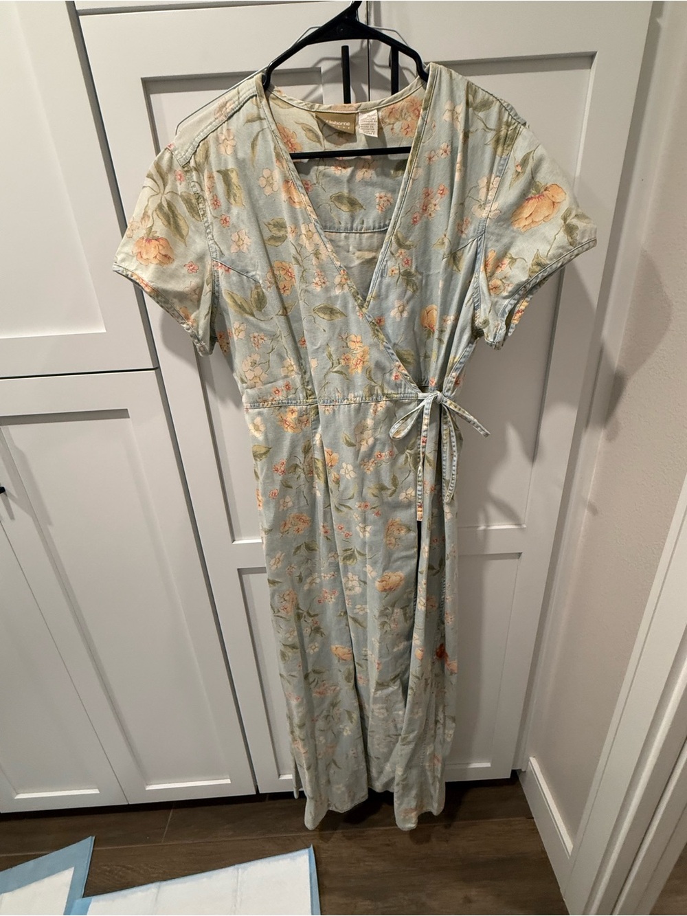Liz Claiborne Light Blue Floral Wrap dress